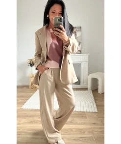 Jeans / Pantalons><noscript><img width=