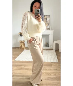 Jeans / Pantalons><noscript><img width=