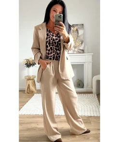 Jeans / Pantalons><noscript><img width=