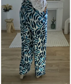Jeans / Pantalons><noscript><img width=