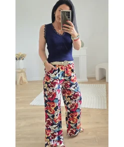 Jeans / Pantalons><noscript><img width=