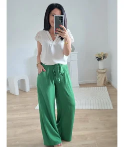 Jeans / Pantalons><noscript><img width=