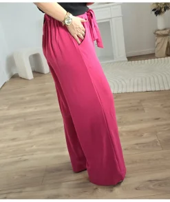 Jeans / Pantalons><noscript><img width=
