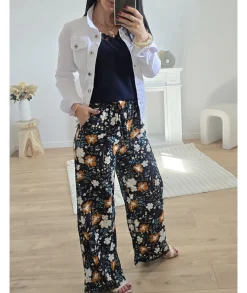 Jeans / Pantalons><noscript><img width=