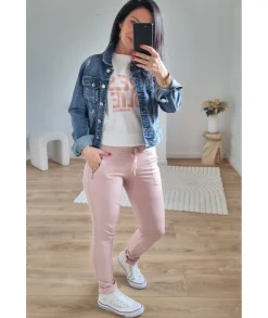 Jeans / Pantalons><noscript><img width=