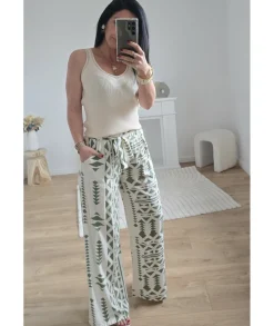Jeans / Pantalons><noscript><img width=