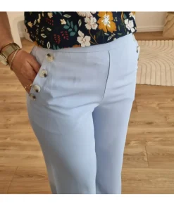Jeans / Pantalons><noscript><img width=