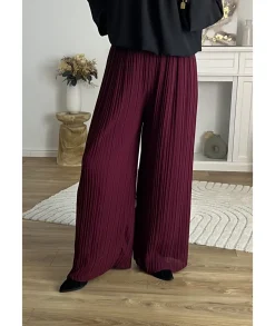 Jeans / Pantalons><noscript><img width=