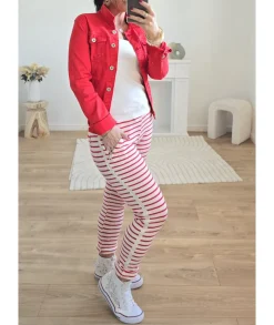 Jeans / Pantalons><noscript><img width=
