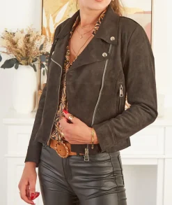 Vestes><noscript><img width=