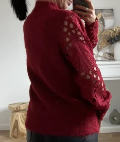 Pulls / Gilets><noscript><img width=