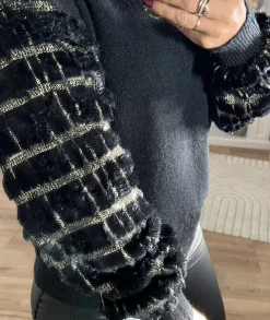 Pulls / Gilets><noscript><img width=