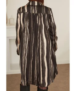 Robes><noscript><img width=
