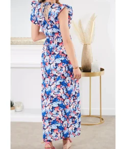 Robes><noscript><img width=