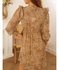 Robes><noscript><img width=