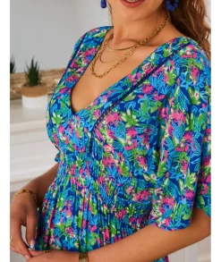 Robes><noscript><img width=