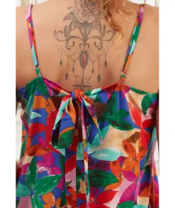 Robes><noscript><img width=