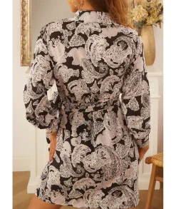 Robes><noscript><img width=