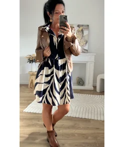 Robes><noscript><img width=