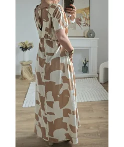 Robes><noscript><img width=