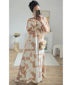 Robes><noscript><img width=