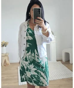 Robes><noscript><img width=