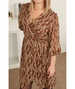 Robes><noscript><img width=