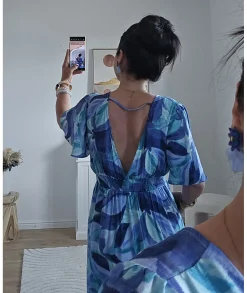 Robes><noscript><img width=