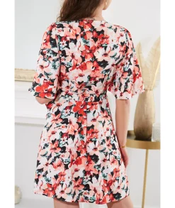 Robes><noscript><img width=