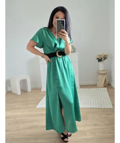 Robes><noscript><img width=