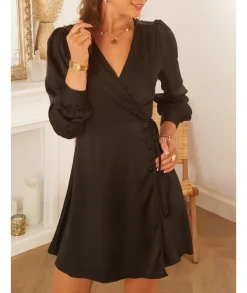 Robes><noscript><img width=
