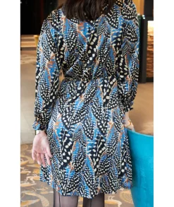 Robes><noscript><img width=