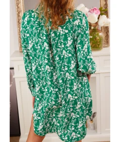 Robes><noscript><img width=