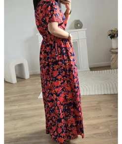 Robes><noscript><img width=