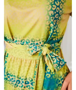 Robes><noscript><img width=