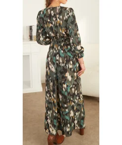 Robes><noscript><img width=