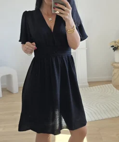 Robes><noscript><img width=