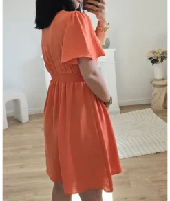 Robes><noscript><img width=