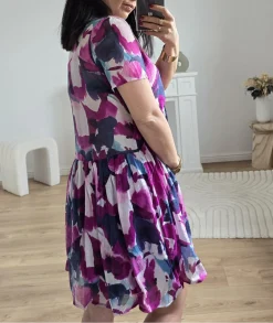Robes><noscript><img width=