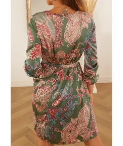 Robes><noscript><img width=