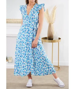 Robes><noscript><img width=