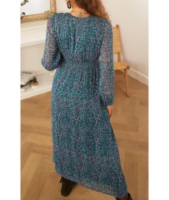 Robes><noscript><img width=