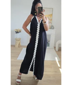 Robes><noscript><img width=