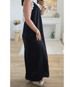 Robes><noscript><img width=