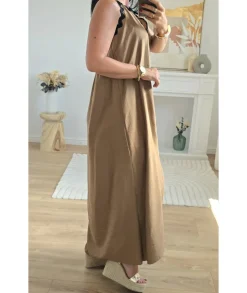 Robes><noscript><img width=