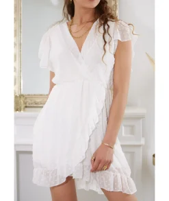 Robes><noscript><img width=