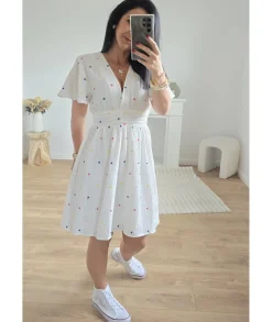 Robes><noscript><img width=