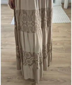 Robes><noscript><img width=