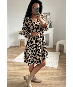 Robes><noscript><img width=