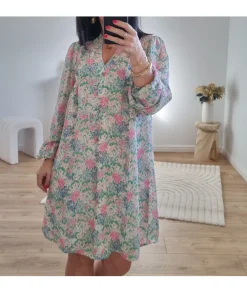 Robes><noscript><img width=